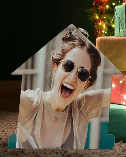 Home Shape Key Chain  | White